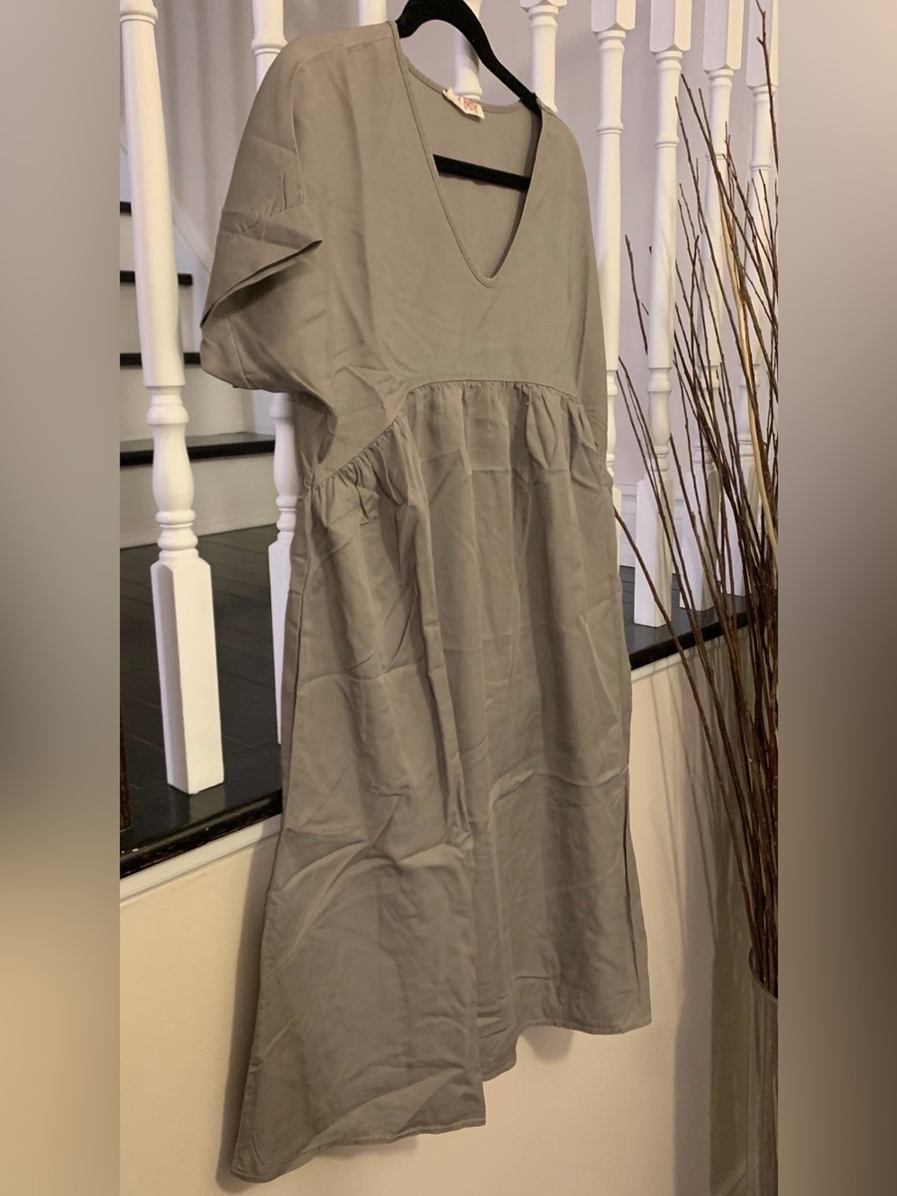 V-Neck Relaxed Midi Dress in Grey
